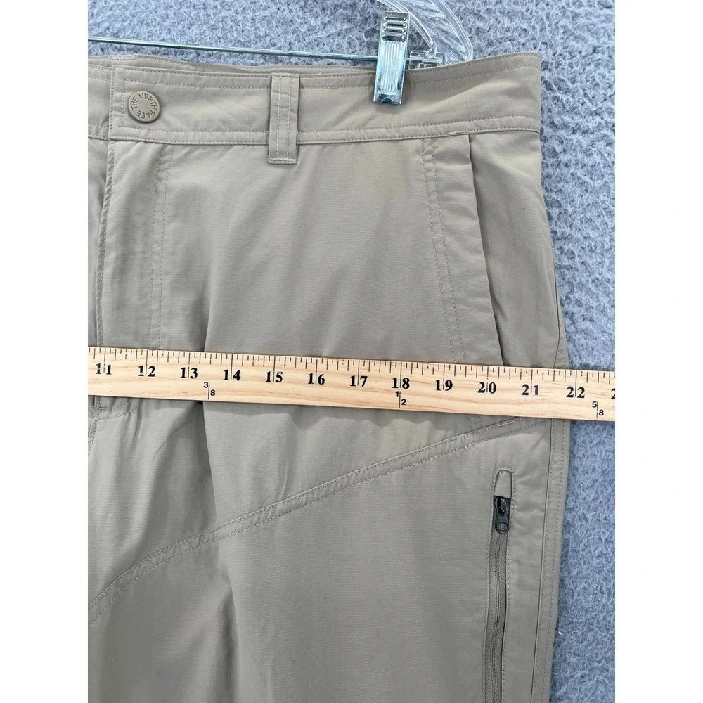 THE NORTH FACE Cargo Convertible Pants Mens 38x32 Tan‎ Soft Nylon Hiking Outdoor